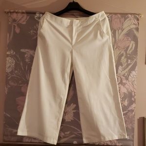 High waisted wide leg capri pants